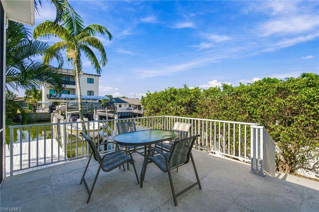 132 Hilo St, Naples, photo 26