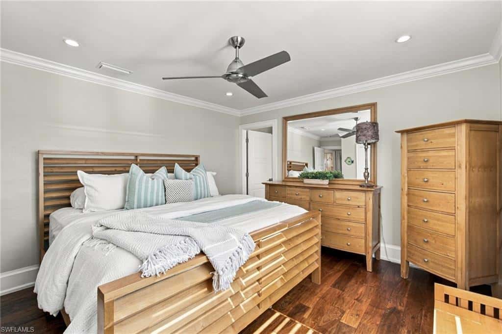 132 Hilo St, Naples, photo 30
