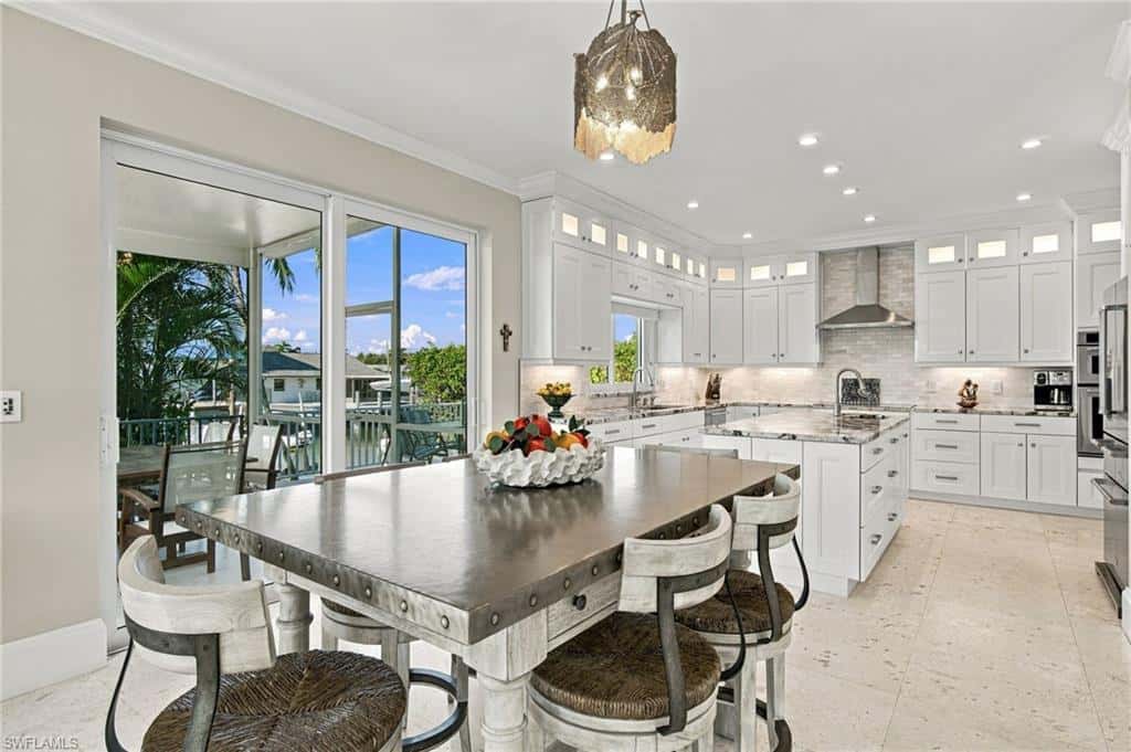 132 Hilo St, Naples, photo 14