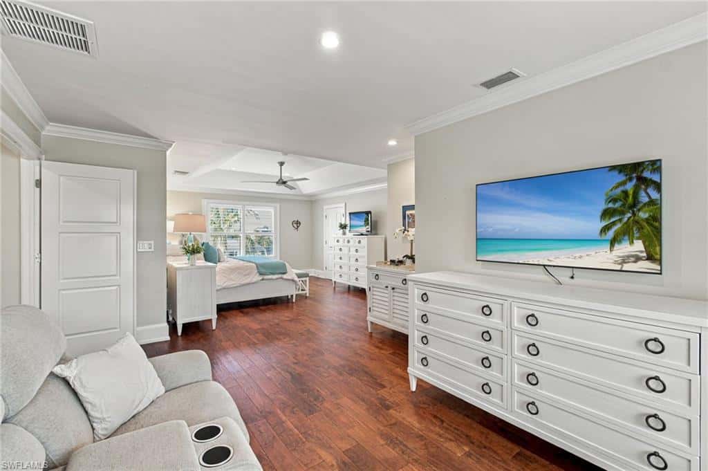 132 Hilo St, Naples, photo 21