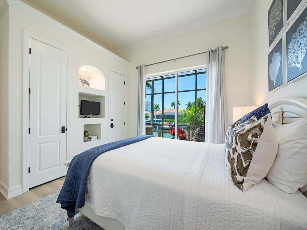 466 Clifton Ct, Marco Island, photo 14
