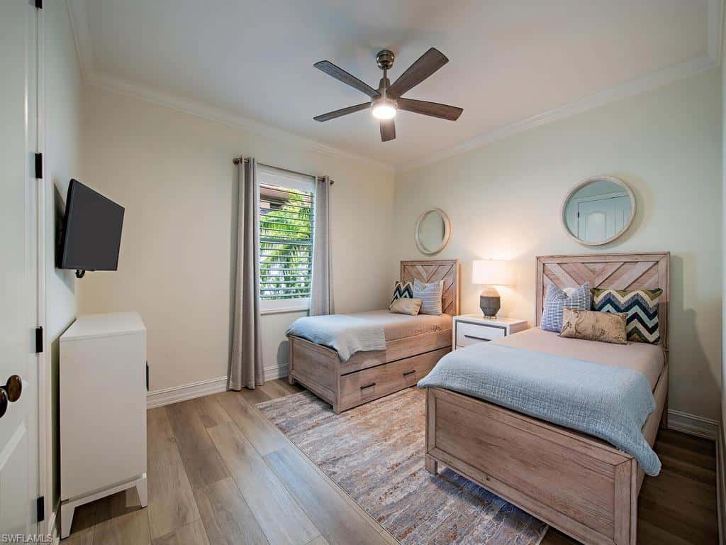 466 Clifton Ct, Marco Island, photo 15