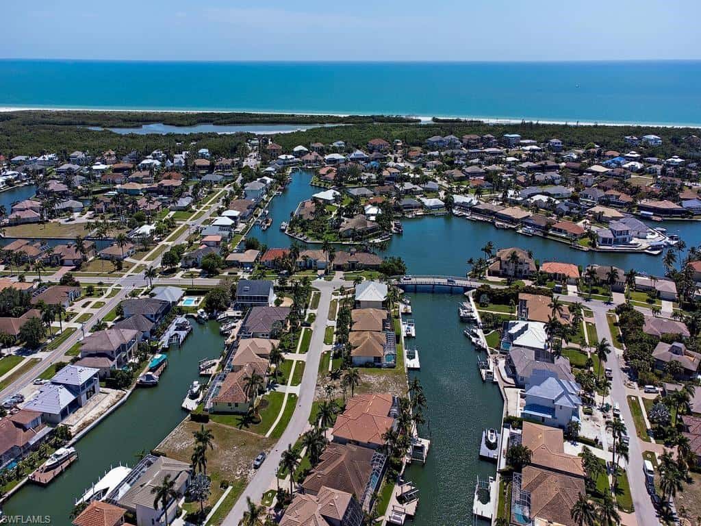 466 Clifton Ct, Marco Island, photo 35