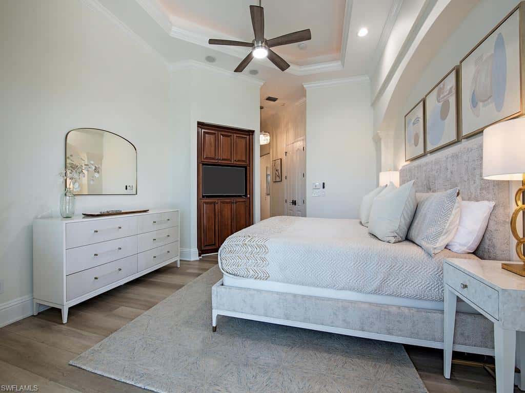 466 Clifton Ct, Marco Island, photo 8