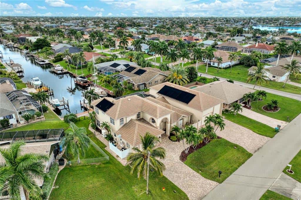 907 51st Ter, Cape Coral, photo 47
