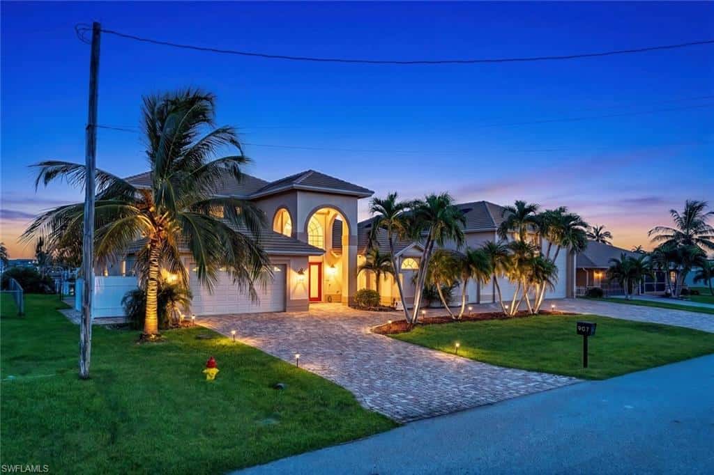 907 51st Ter, Cape Coral, photo 4