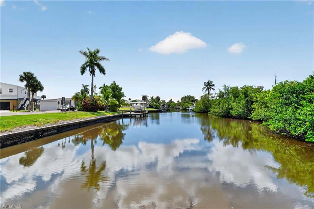 17520 Azalea Ln, Fort Myers Beach, photo 35