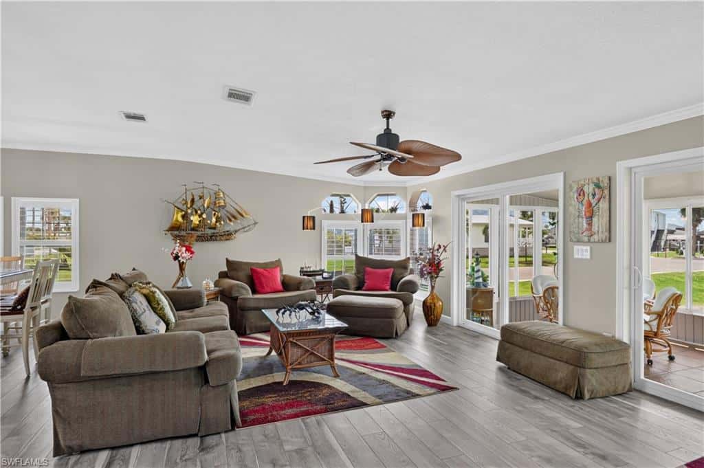17520 Azalea Ln, Fort Myers Beach, photo 8