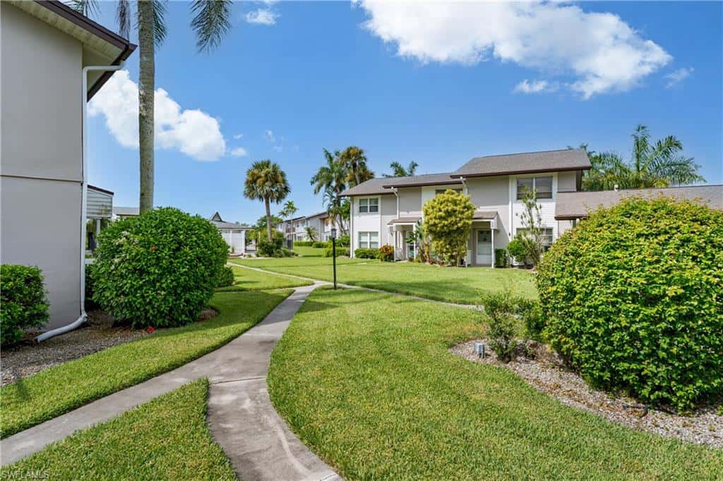 180 Cypress Way #b212, Naples, photo 27