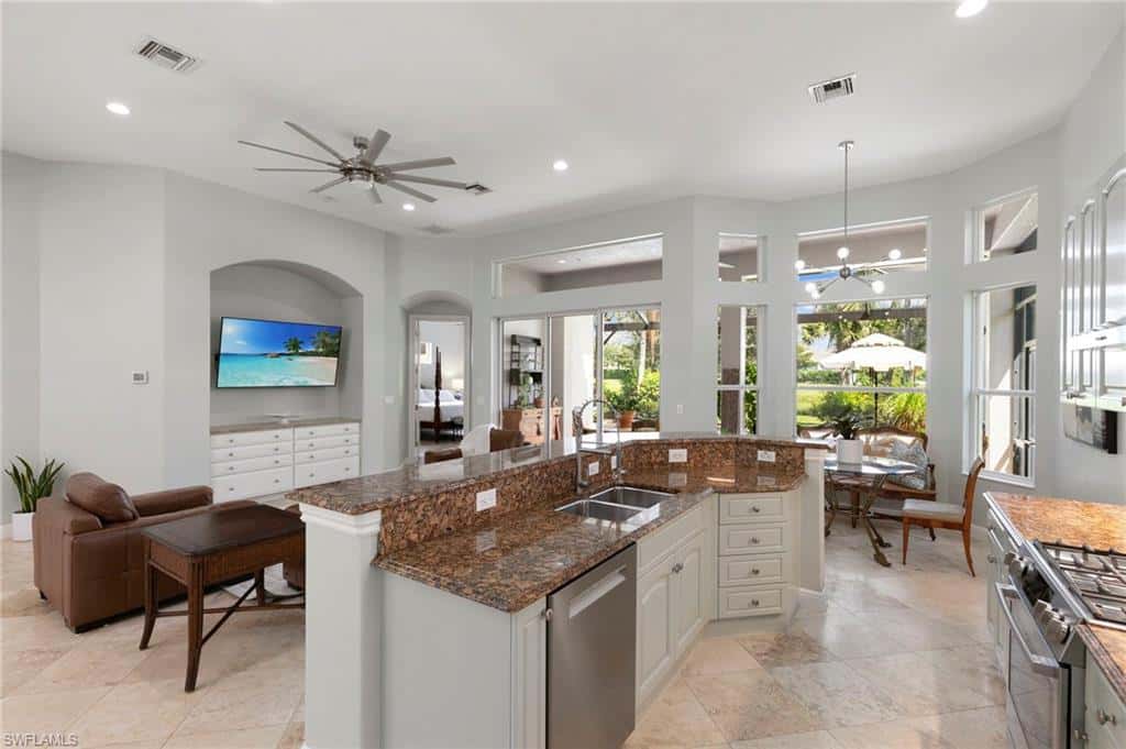 8956 Cherry Oaks Trl, Naples, photo 13