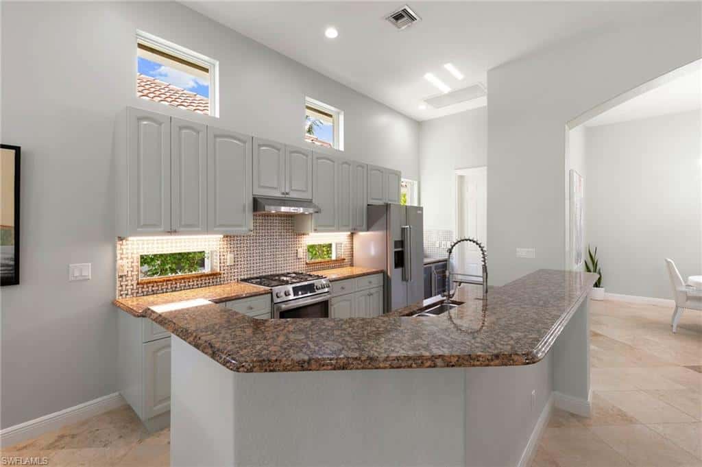 8956 Cherry Oaks Trl, Naples, photo 12