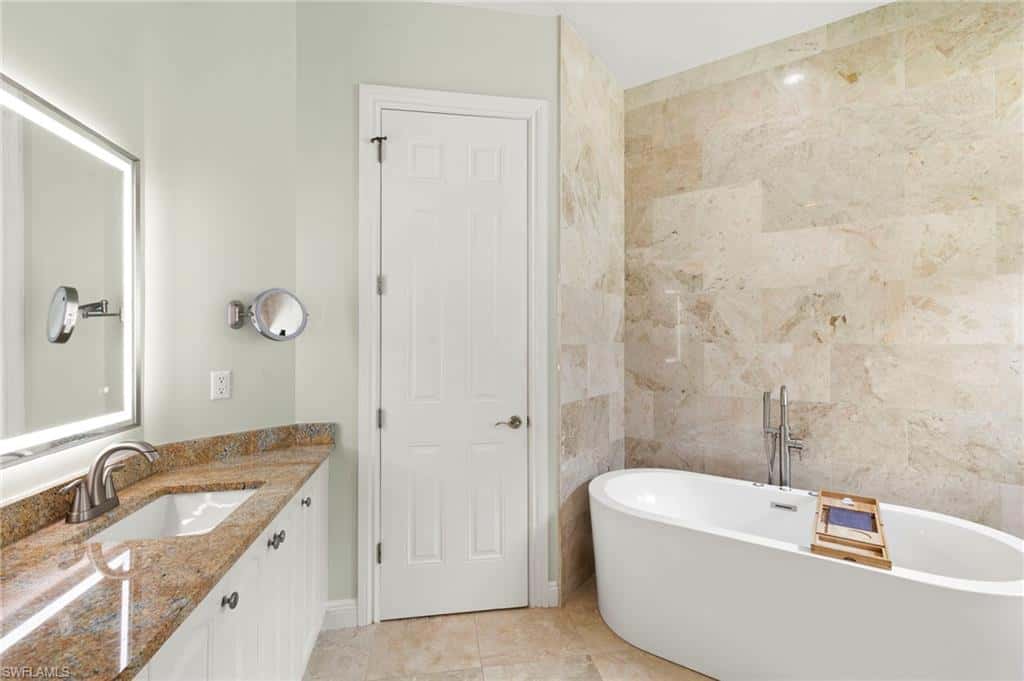 8956 Cherry Oaks Trl, Naples, photo 18