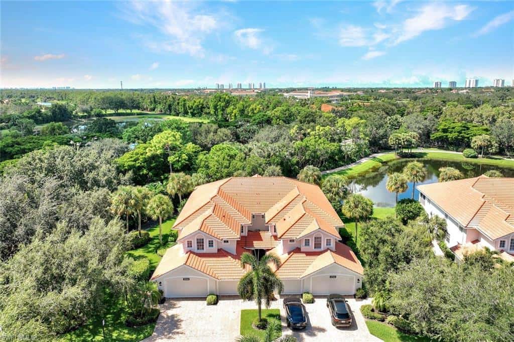 23166 Rosedale Dr #201, Estero, photo 4