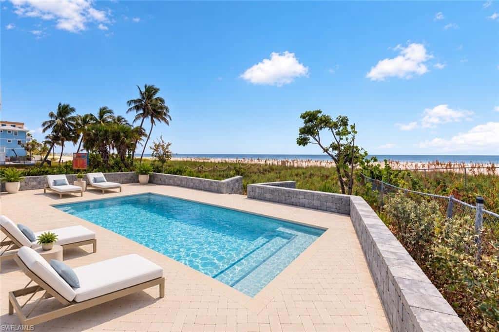 61 Mango St, Fort Myers Beach, photo 5