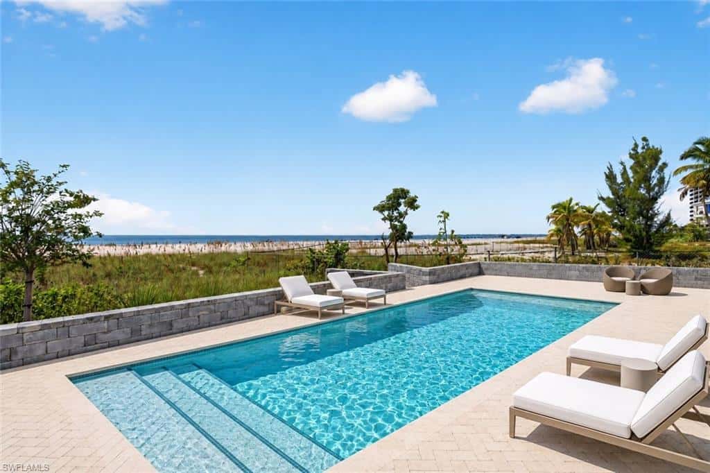 61 Mango St, Fort Myers Beach, photo 4