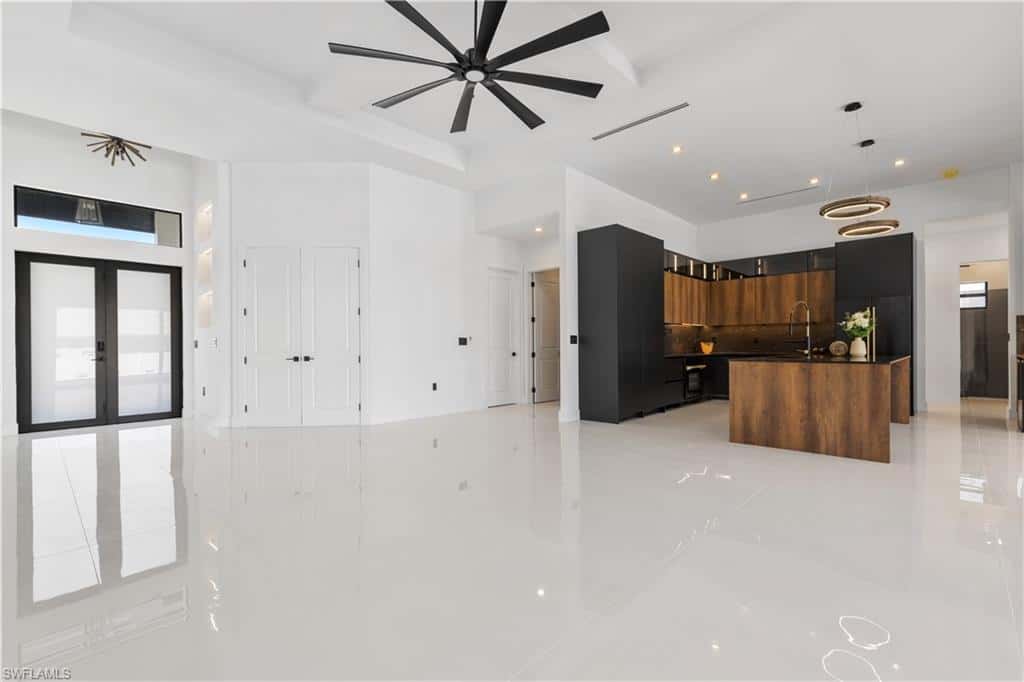 3321 3rd Ln, Cape Coral, photo 9