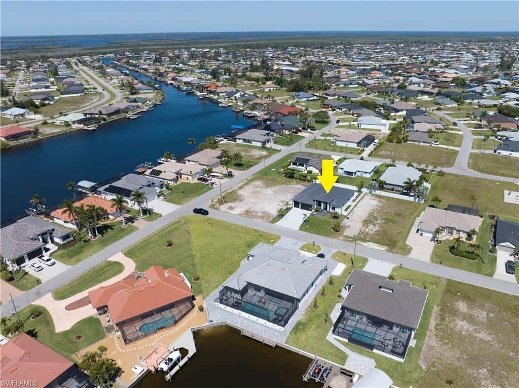 3321 3rd Ln, Cape Coral, photo 4