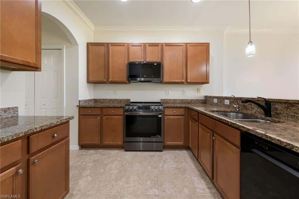 15346 Summit Place Cir #161, Naples, photo 10