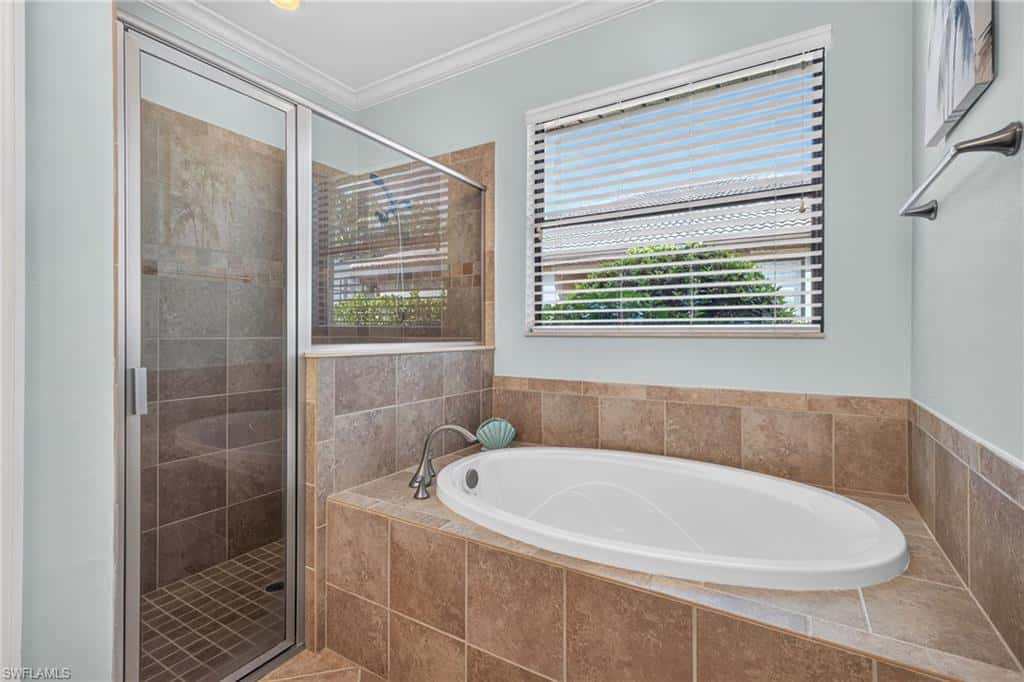 11086 St Roman Way, Bonita Springs, photo 23