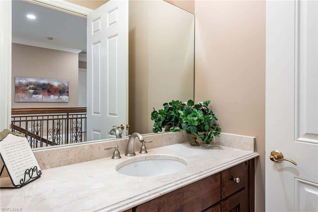 9284 Menaggio Ct #202, Naples, photo 27