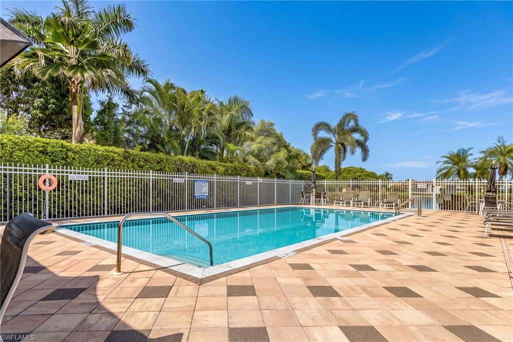 590 Lambton Ln, Naples, photo 35