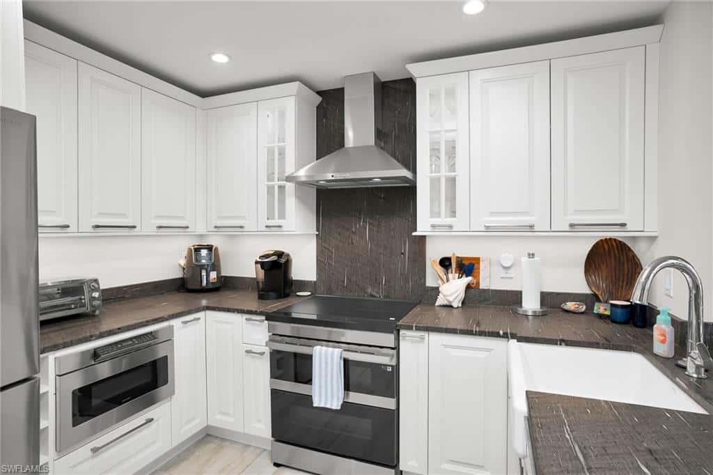 1080 Collier Blvd #404, Marco Island, photo 7