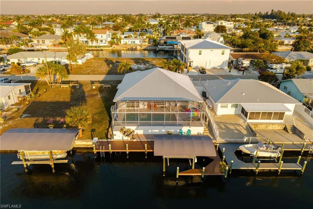 12249 Moon Shell Dr, Matlacha Isles, photo 33