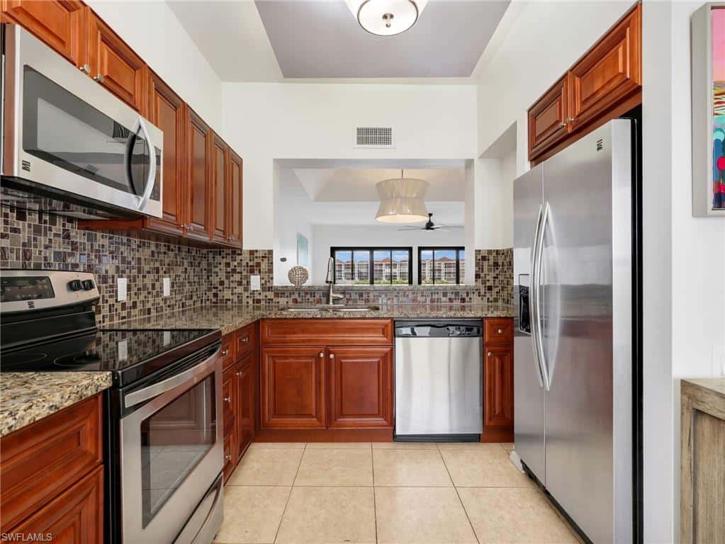 531 La Peninsula Blvd #531, Naples, photo 6