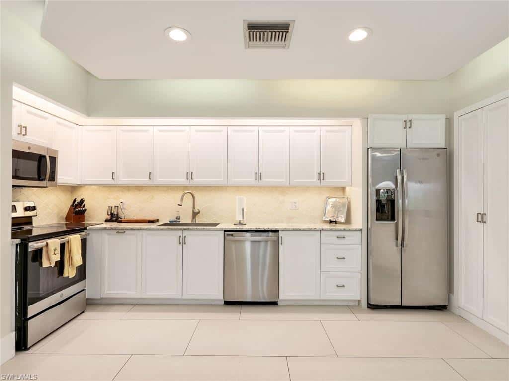 531 La Peninsula Blvd #531, Naples, photo 34