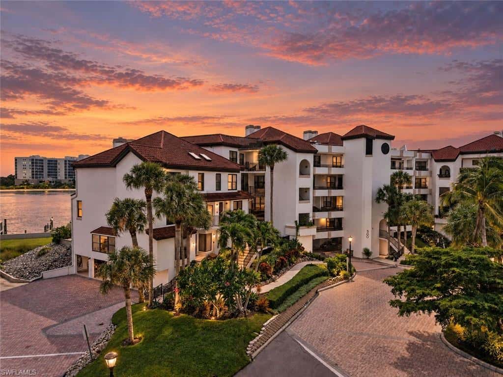 531 La Peninsula Blvd #531, Naples, photo 29