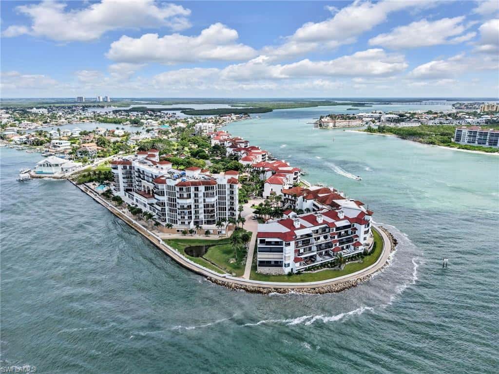 531 La Peninsula Blvd #531, Naples, photo 4