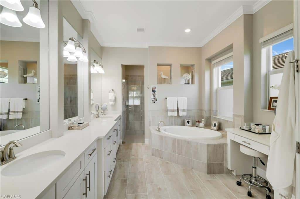 14618 Blue Bay Cir, Fort Myers, photo 21