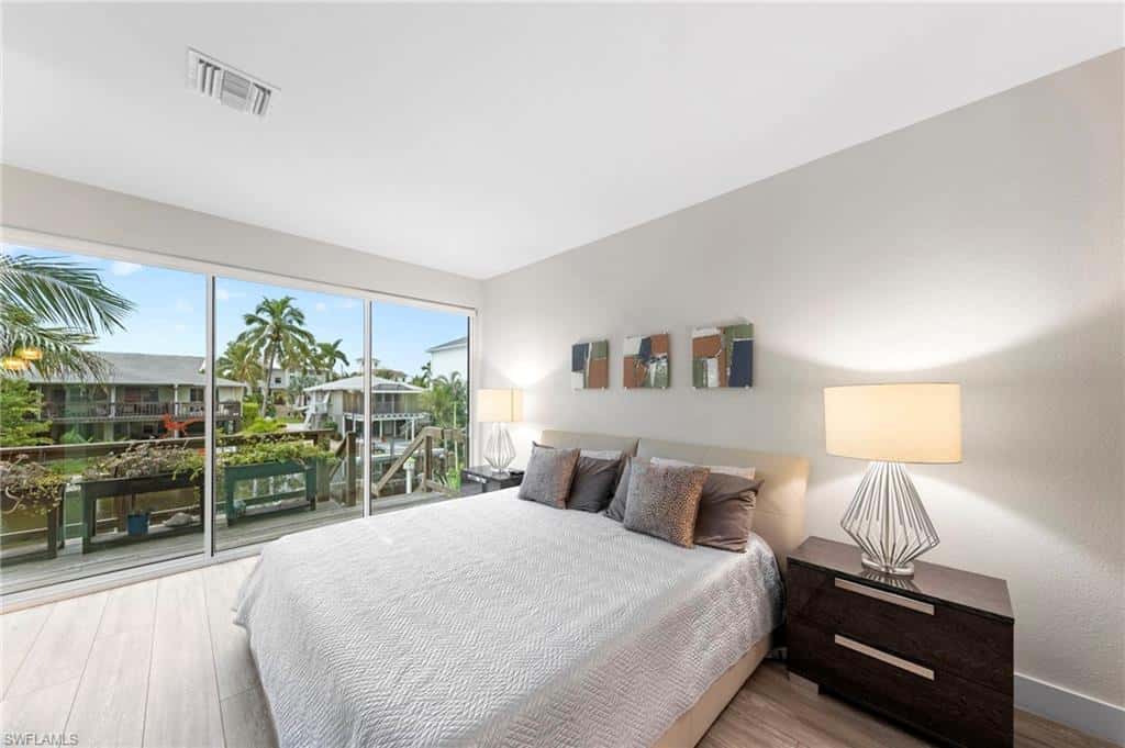 1282 Venetian Way, Naples, photo 23