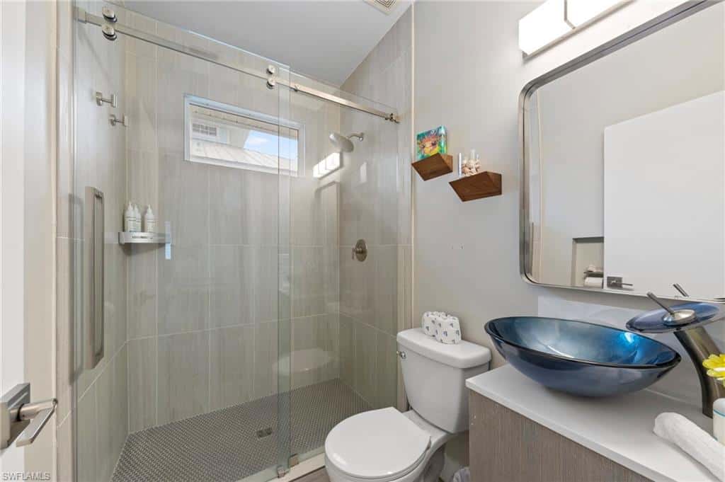 1282 Venetian Way, Naples, photo 27
