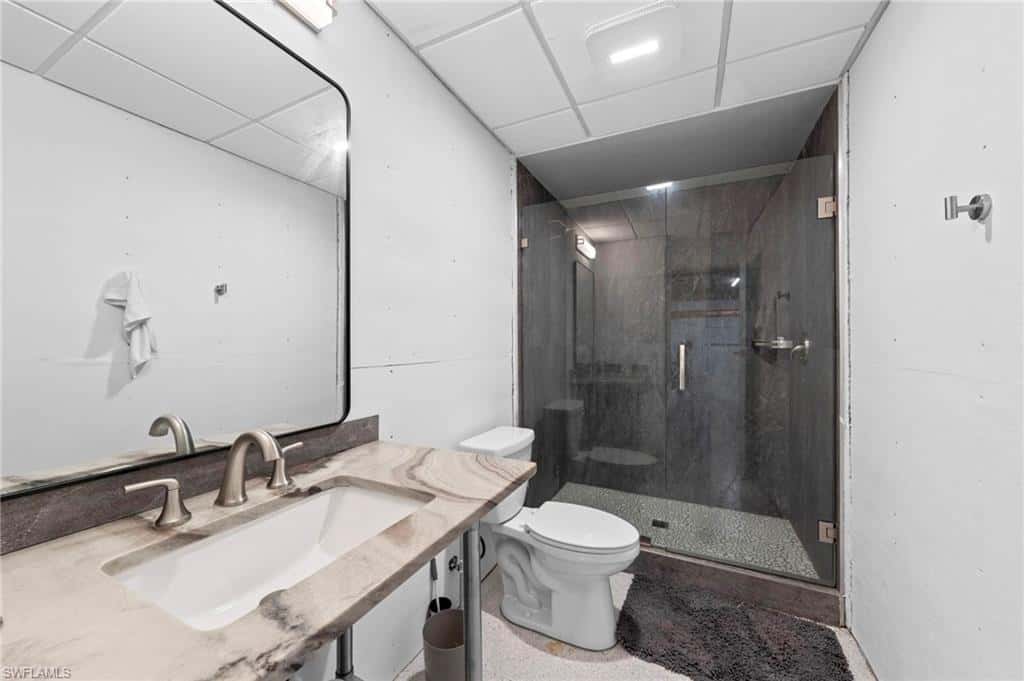 1282 Venetian Way, Naples, photo 46