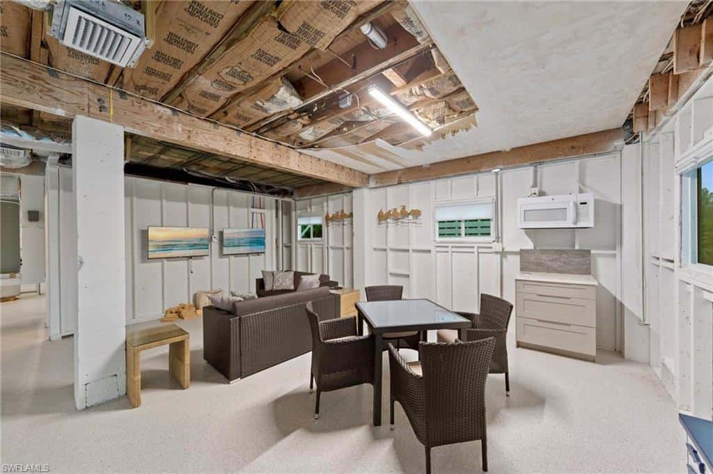 1282 Venetian Way, Naples, photo 49