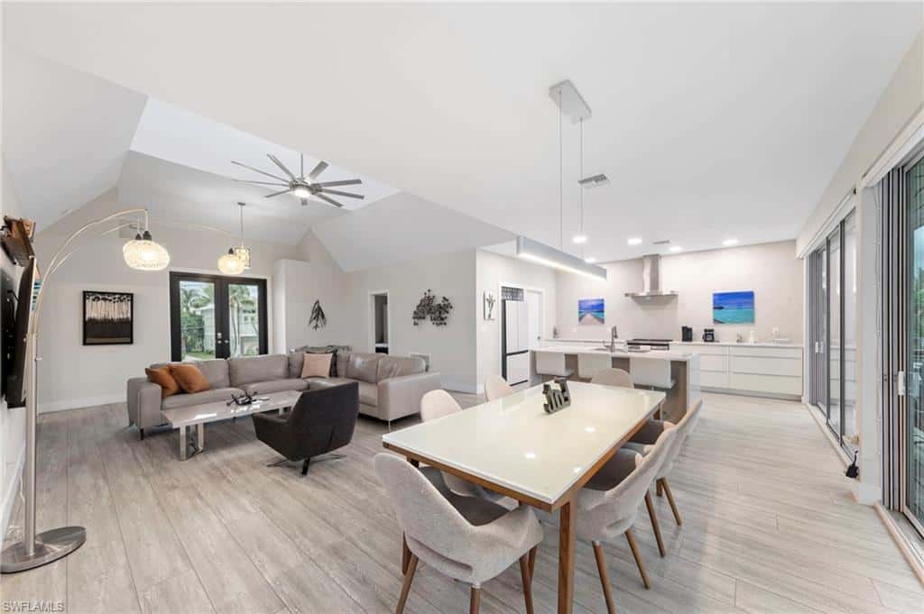 1282 Venetian Way, Naples, photo 18