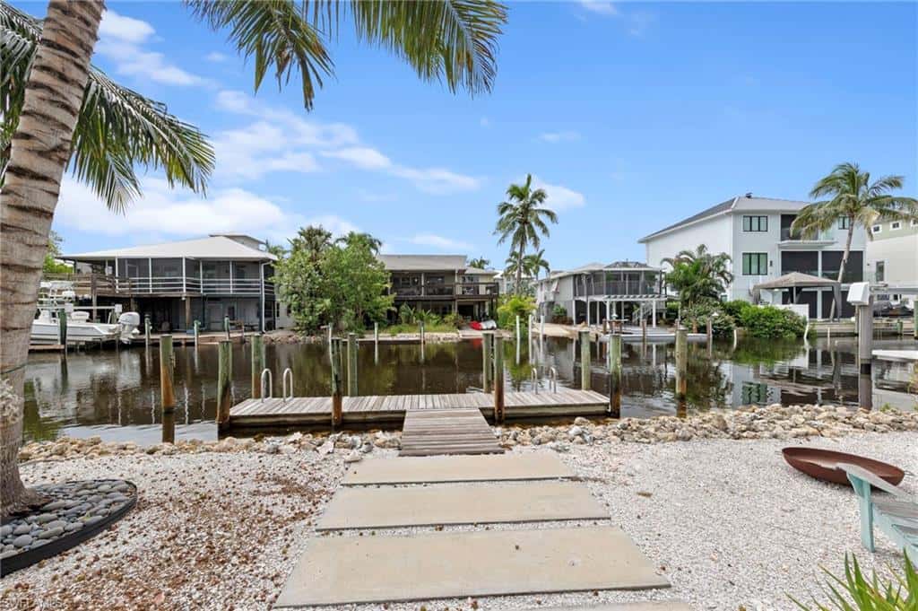 1282 Venetian Way, Naples, photo 37