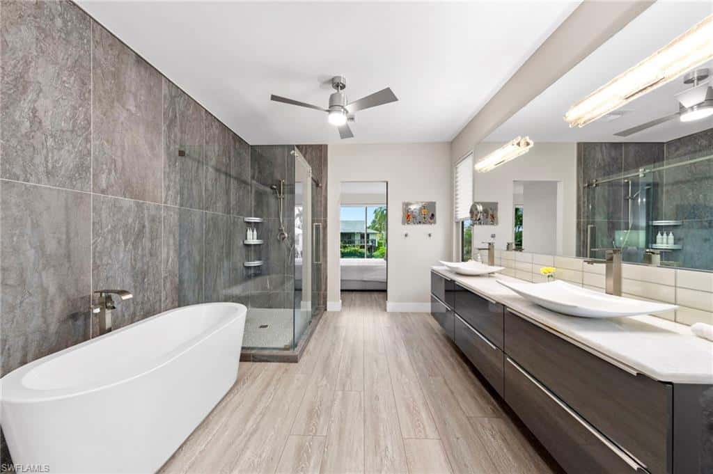 1282 Venetian Way, Naples, photo 19