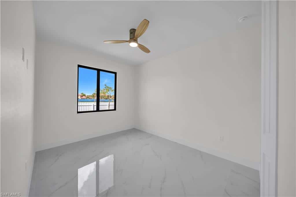 3221 3rd Ter, Cape Coral, photo 27