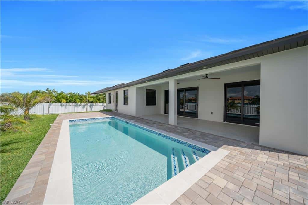 3221 3rd Ter, Cape Coral, photo 43