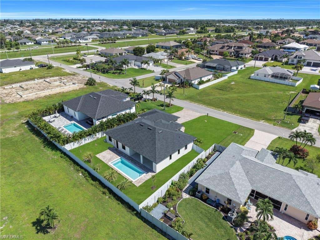 3221 3rd Ter, Cape Coral, photo 53