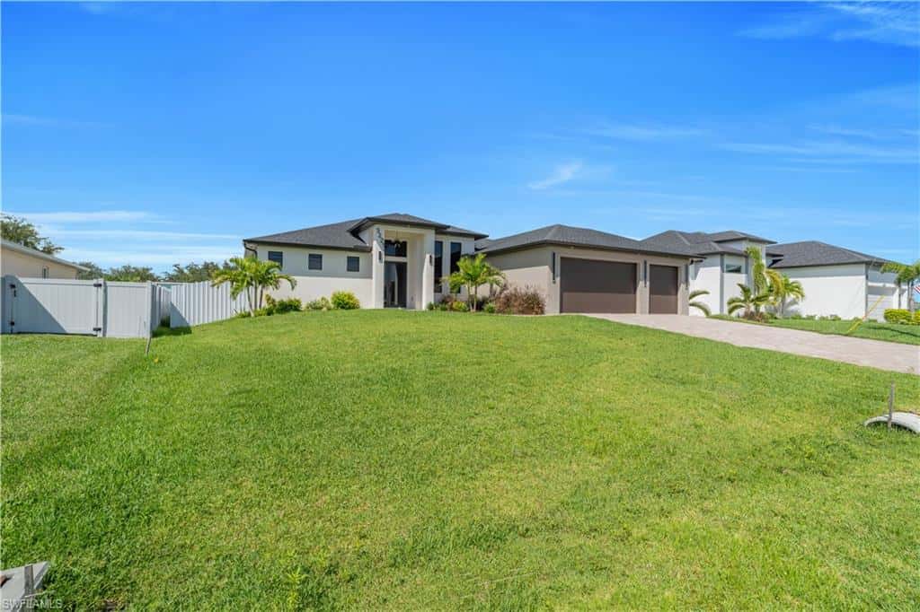 3221 3rd Ter, Cape Coral, photo 7