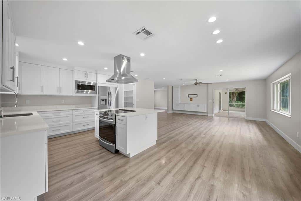 5750 Westport Ln, Naples, photo 16