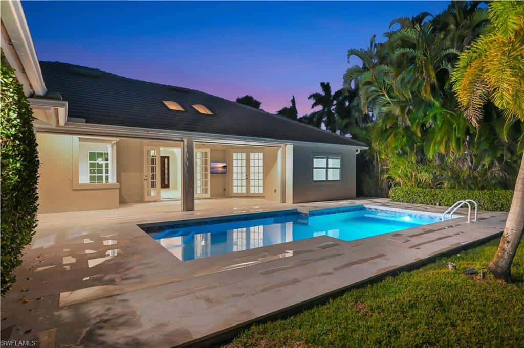 7585 Cordoba Cir, Naples, photo 42