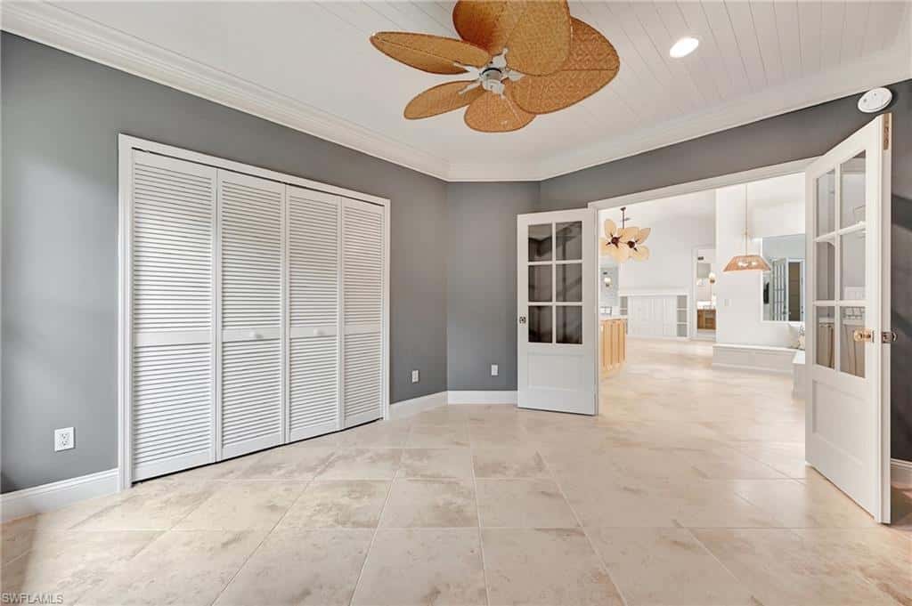 7585 Cordoba Cir, Naples, photo 32