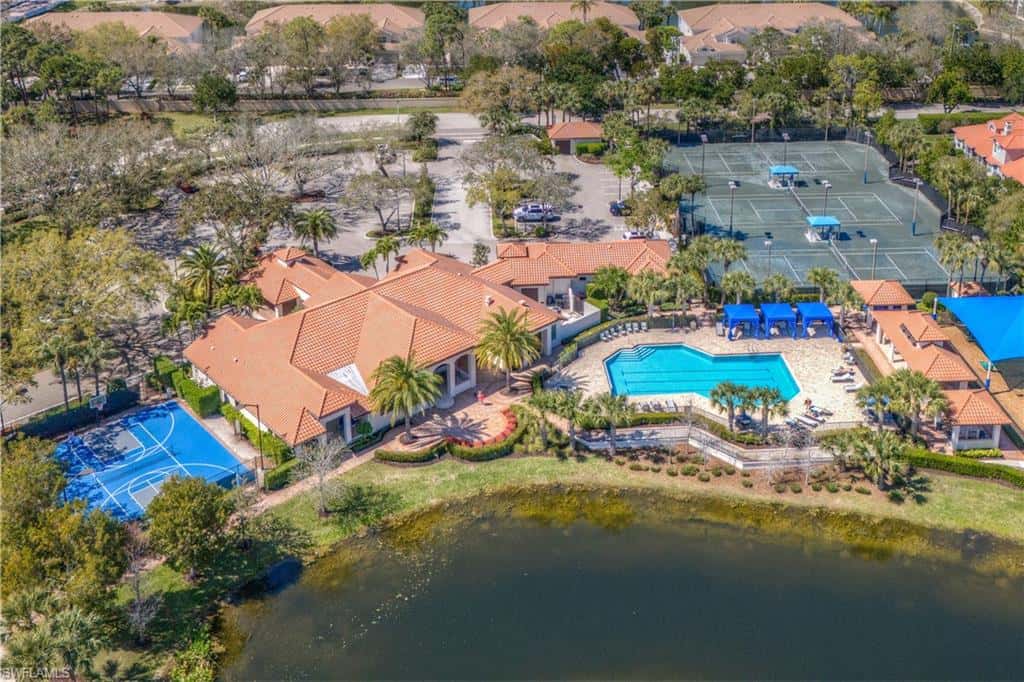 7585 Cordoba Cir, Naples, photo 45
