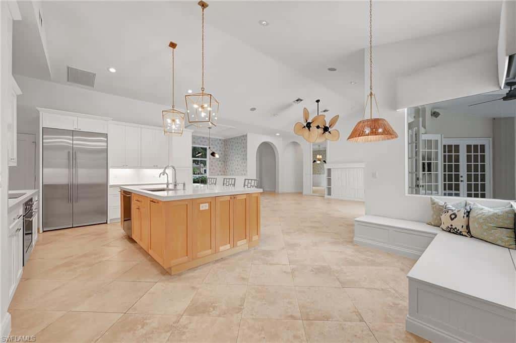 7585 Cordoba Cir, Naples, photo 11