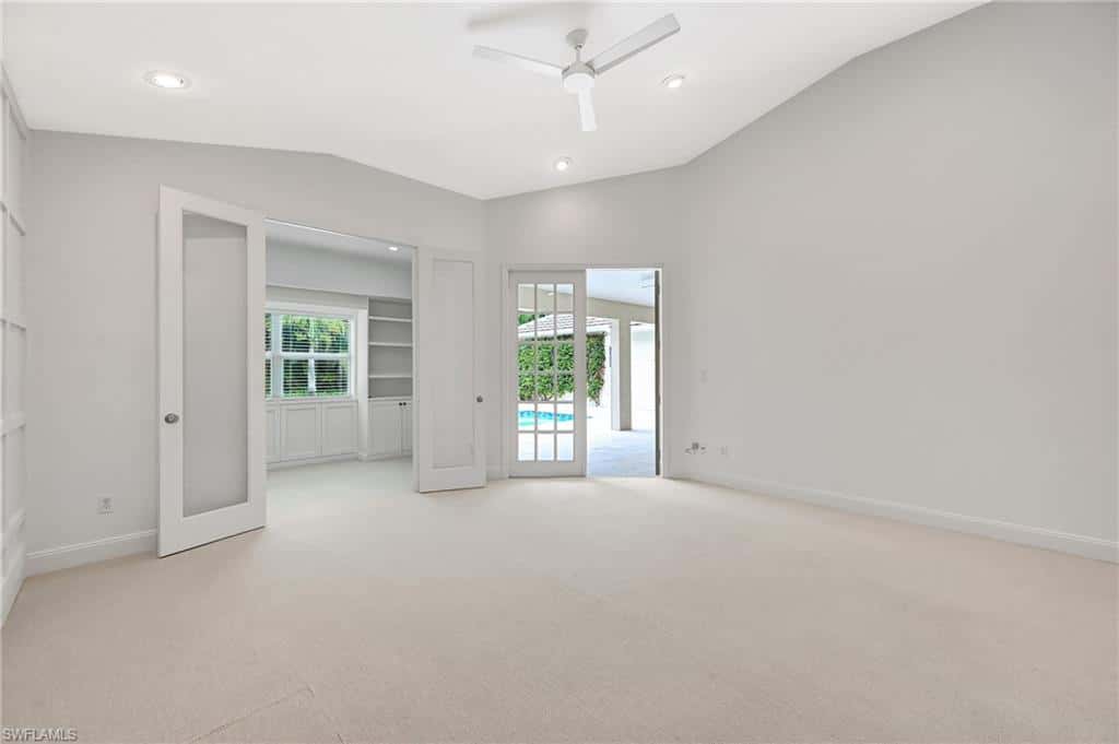 7585 Cordoba Cir, Naples, photo 25