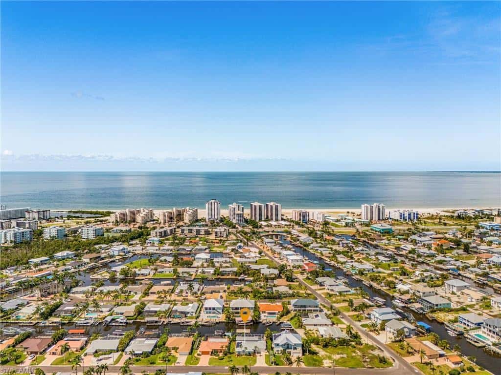 8 Palmview Blvd, Fort Myers Beach, photo 37